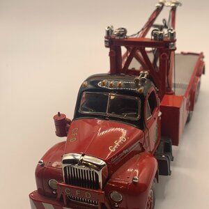 1960 1:34 B Mack Wrecker / Tow Truck First Gear SELLING AS IS WITHOUT BOX